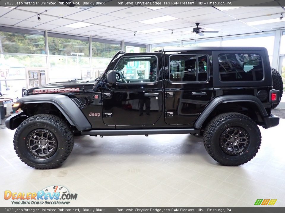 Black 2023 Jeep Wrangler Unlimited Rubicon 4x4 Photo #2