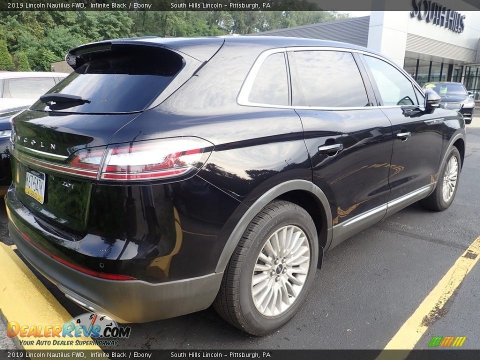 2019 Lincoln Nautilus FWD Infinite Black / Ebony Photo #3