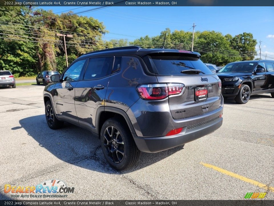 2022 Jeep Compass Latitude 4x4 Granite Crystal Metallic / Black Photo #9