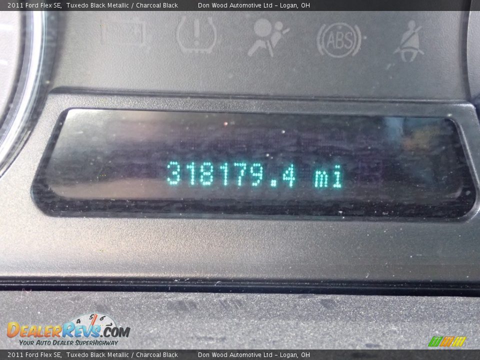2011 Ford Flex SE Tuxedo Black Metallic / Charcoal Black Photo #14