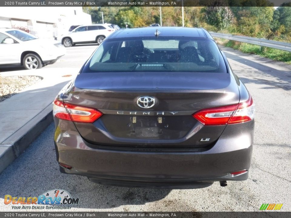 2020 Toyota Camry LE Predawn Gray Mica / Black Photo #16