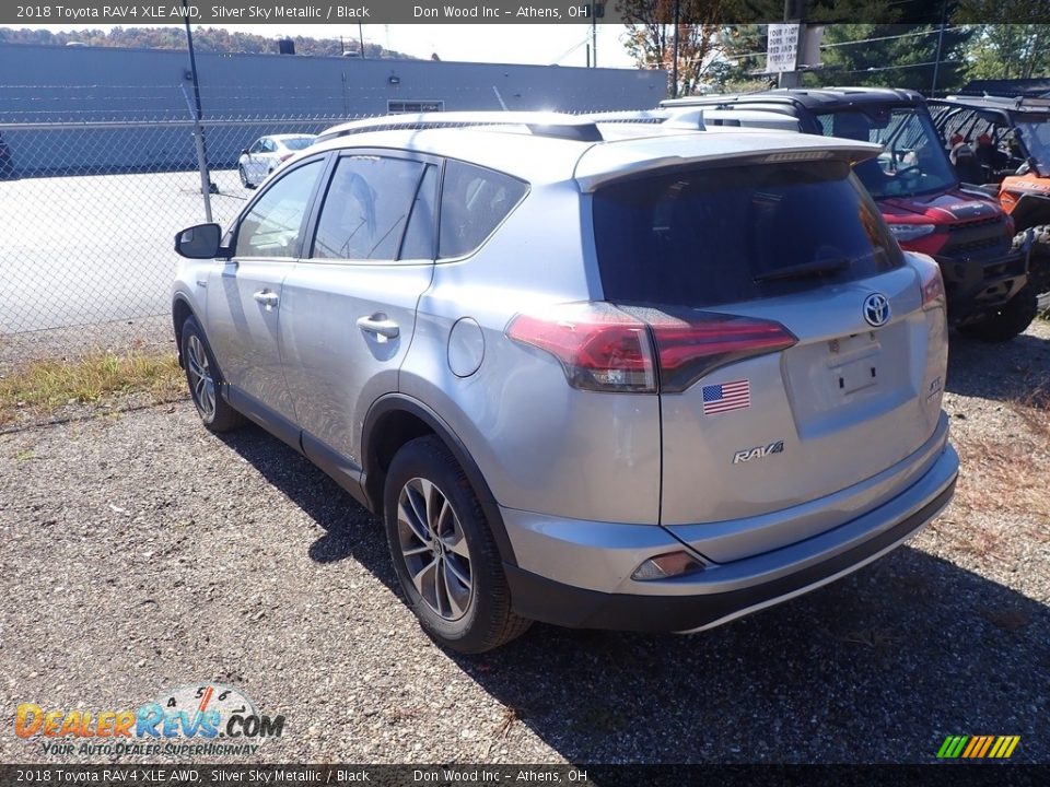 2018 Toyota RAV4 XLE AWD Silver Sky Metallic / Black Photo #8