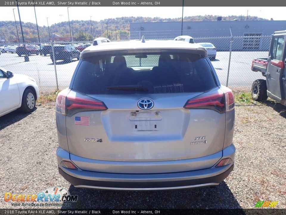 2018 Toyota RAV4 XLE AWD Silver Sky Metallic / Black Photo #9