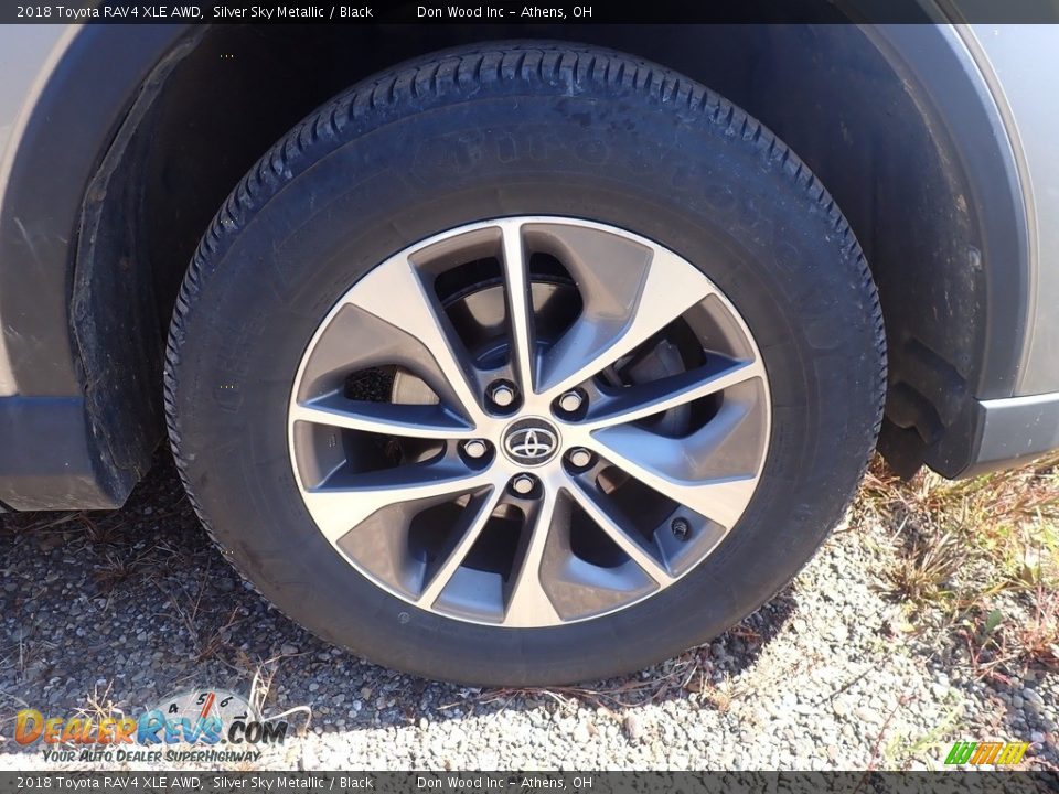 2018 Toyota RAV4 XLE AWD Silver Sky Metallic / Black Photo #12