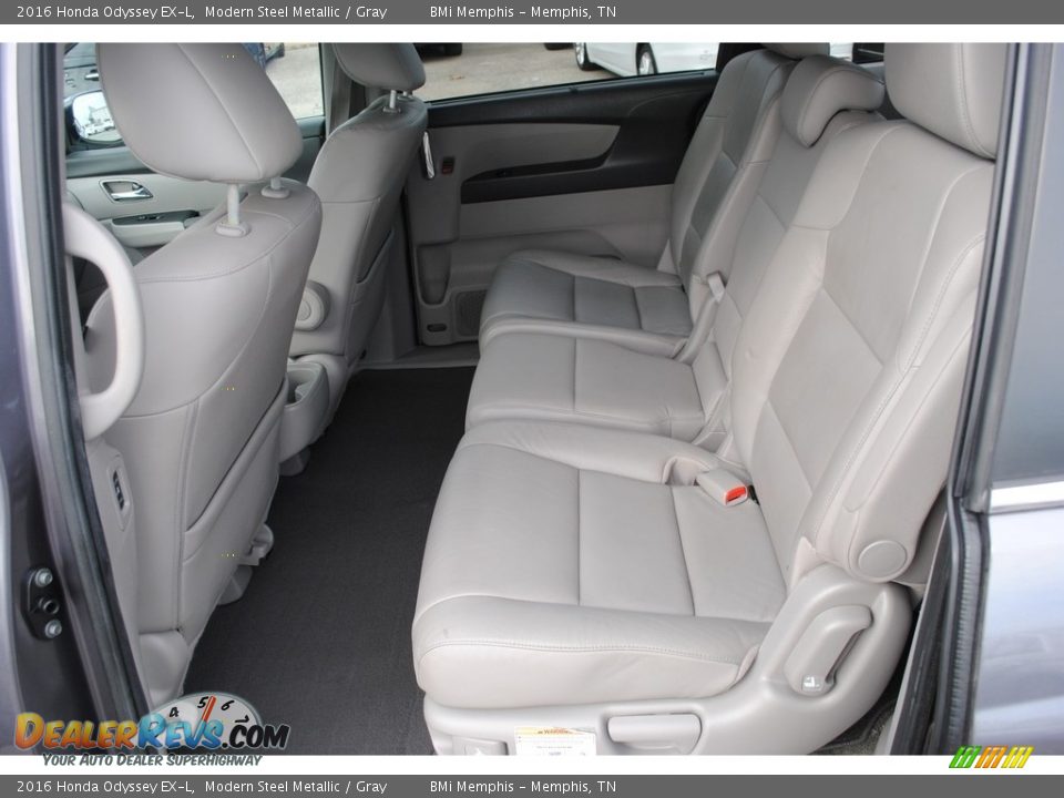 2016 Honda Odyssey EX-L Modern Steel Metallic / Gray Photo #23