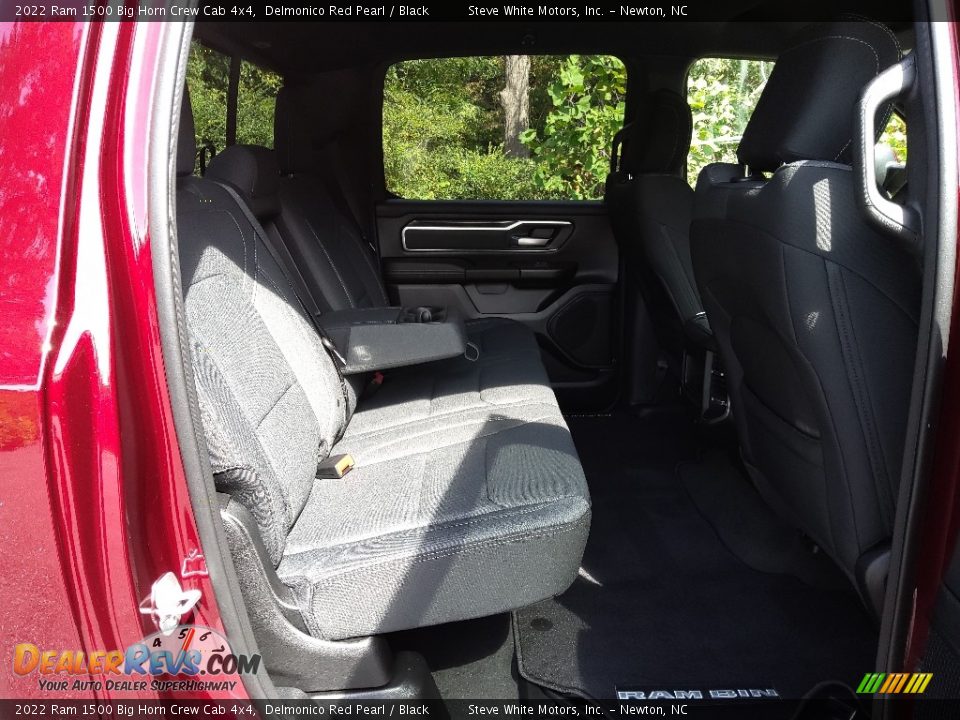 2022 Ram 1500 Big Horn Crew Cab 4x4 Delmonico Red Pearl / Black Photo #15