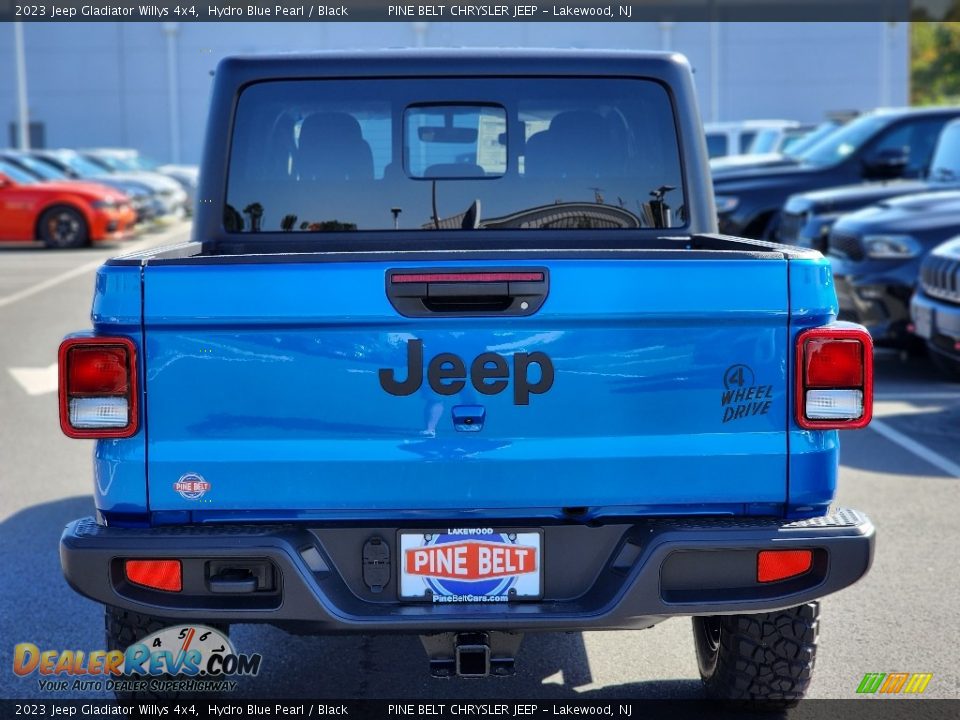 2023 Jeep Gladiator Willys 4x4 Hydro Blue Pearl / Black Photo #5
