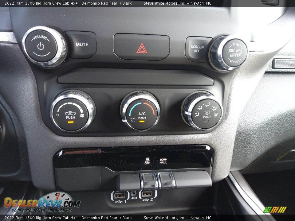 2022 Ram 1500 Big Horn Crew Cab 4x4 Delmonico Red Pearl / Black Photo #23
