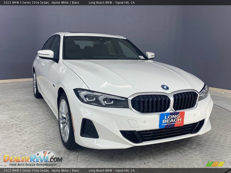 2023 BMW 3 Series 330e Sedan Alpine White / Black Photo #25