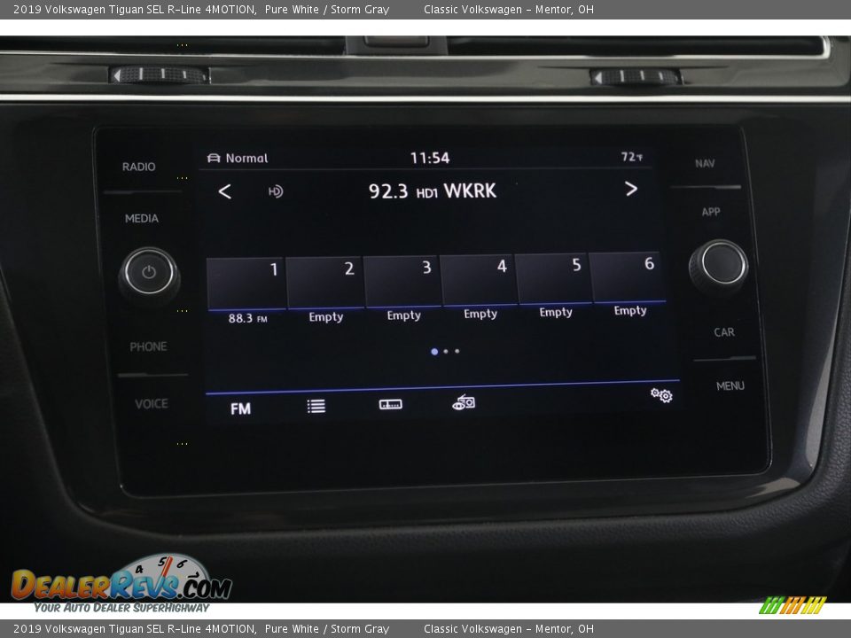 2019 Volkswagen Tiguan SEL R-Line 4MOTION Pure White / Storm Gray Photo #11