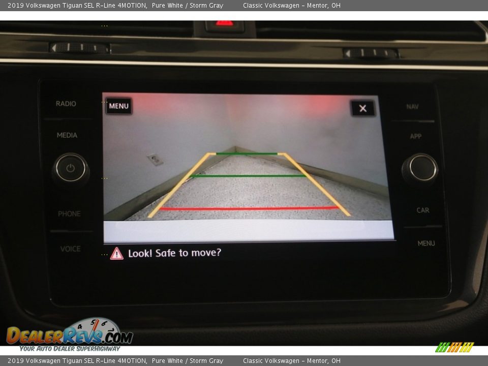 2019 Volkswagen Tiguan SEL R-Line 4MOTION Pure White / Storm Gray Photo #13