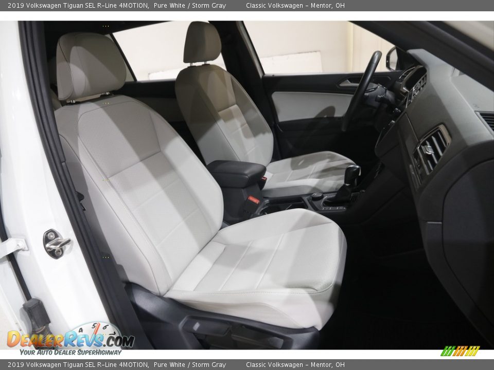 2019 Volkswagen Tiguan SEL R-Line 4MOTION Pure White / Storm Gray Photo #16