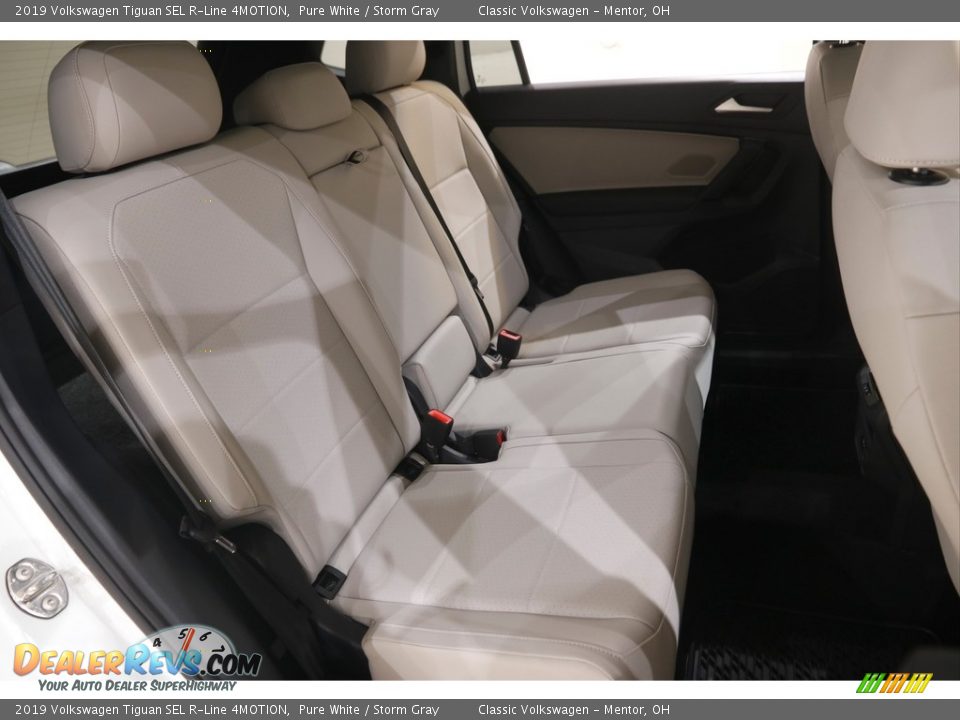 2019 Volkswagen Tiguan SEL R-Line 4MOTION Pure White / Storm Gray Photo #17