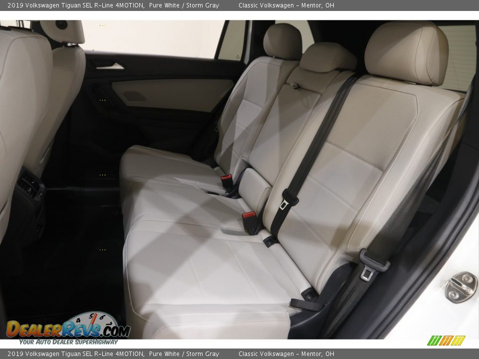 2019 Volkswagen Tiguan SEL R-Line 4MOTION Pure White / Storm Gray Photo #18