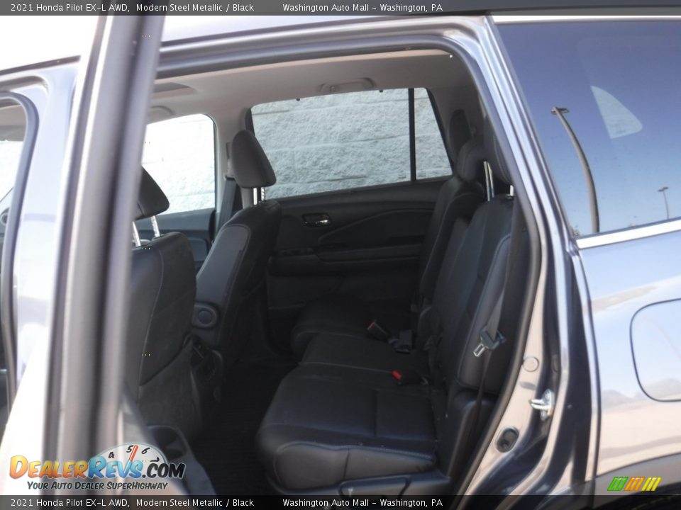 2021 Honda Pilot EX-L AWD Modern Steel Metallic / Black Photo #31