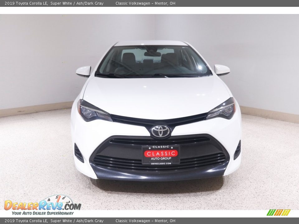 2019 Toyota Corolla LE Super White / Ash/Dark Gray Photo #2