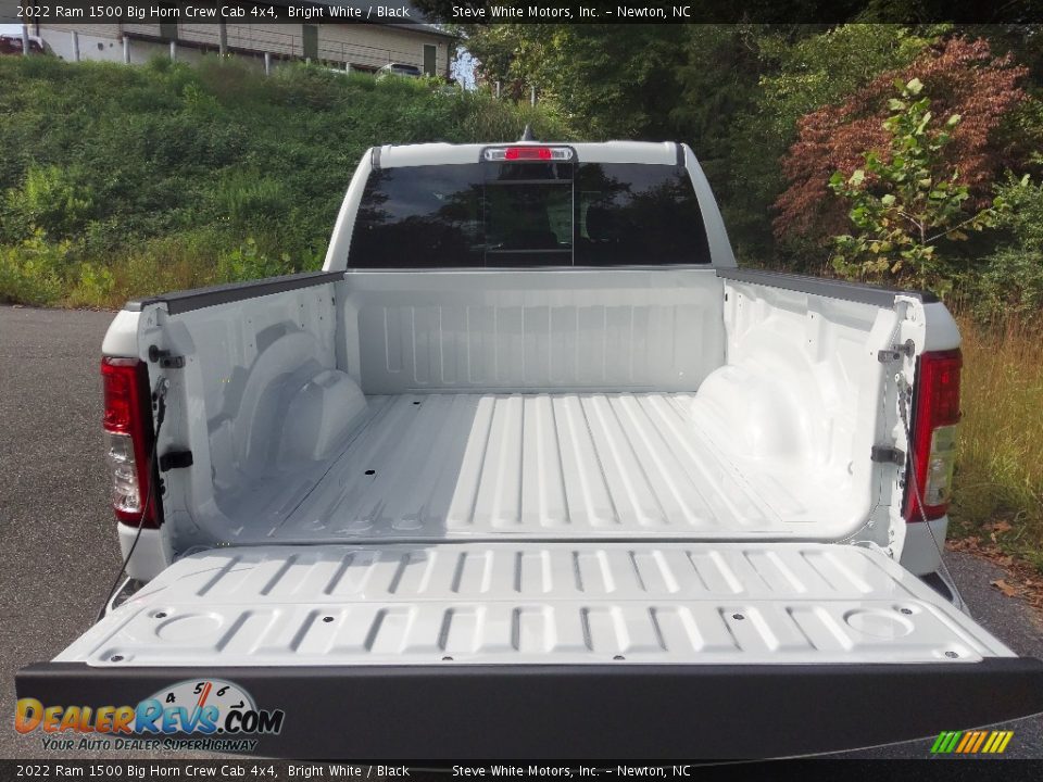 2022 Ram 1500 Big Horn Crew Cab 4x4 Bright White / Black Photo #8