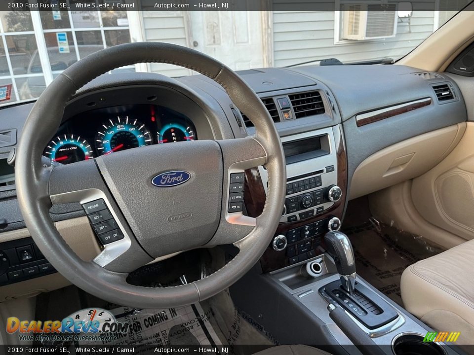 2010 Ford Fusion SEL White Suede / Camel Photo #18