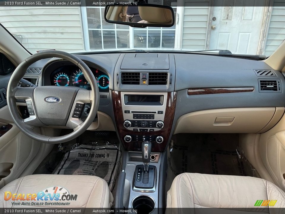 2010 Ford Fusion SEL White Suede / Camel Photo #19