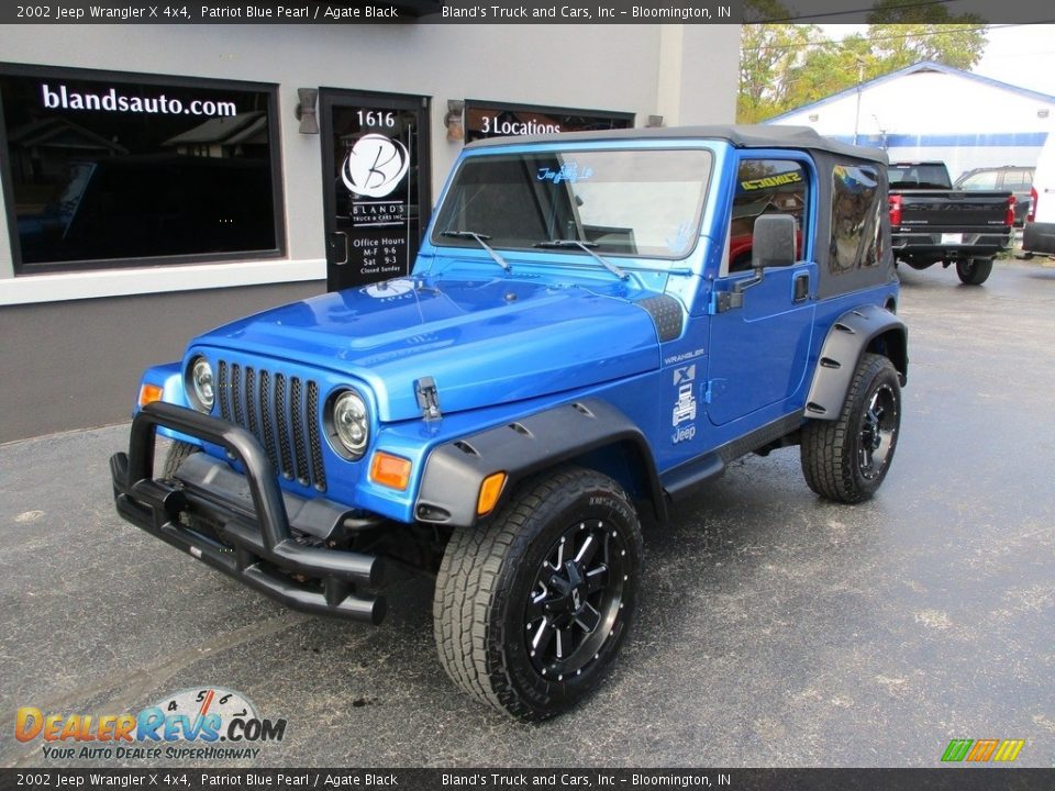 2002 Jeep Wrangler X 4x4 Patriot Blue Pearl / Agate Black Photo #2