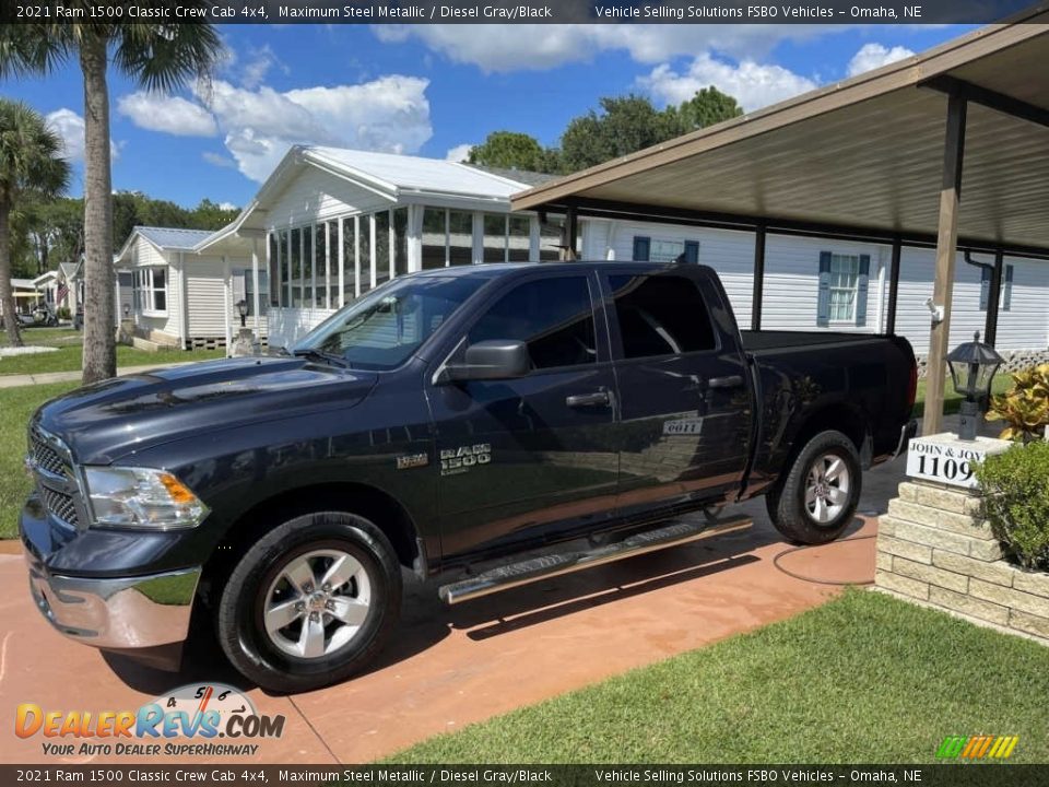 2021 Ram 1500 Classic Crew Cab 4x4 Maximum Steel Metallic / Diesel Gray/Black Photo #3