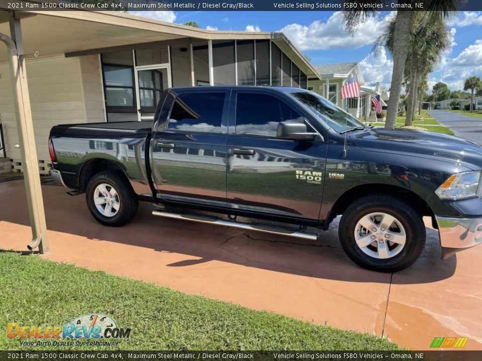 2021 Ram 1500 Classic Crew Cab 4x4 Maximum Steel Metallic / Diesel Gray/Black Photo #5