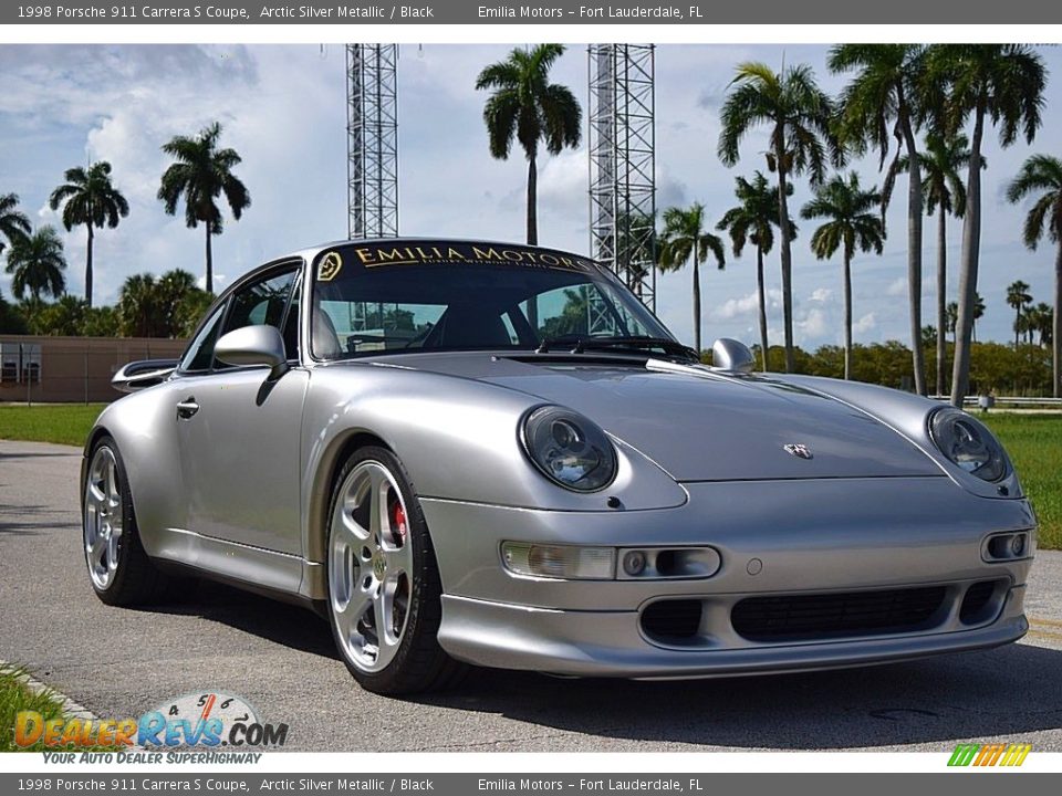 Front 3/4 View of 1998 Porsche 911 Carrera S Coupe Photo #1