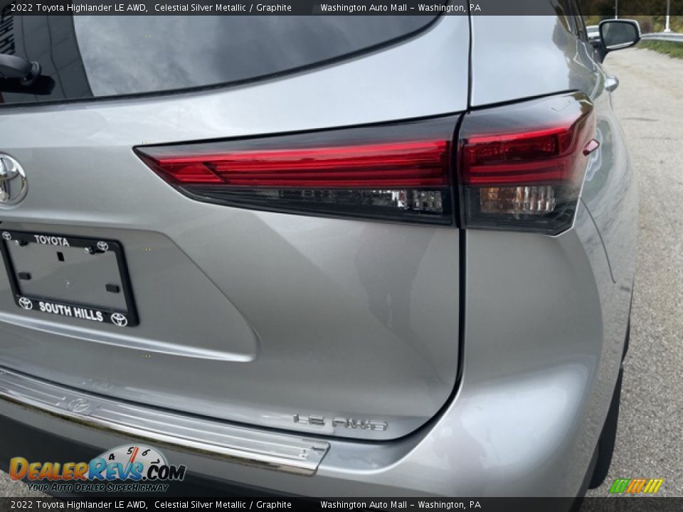2022 Toyota Highlander LE AWD Celestial Silver Metallic / Graphite Photo #25