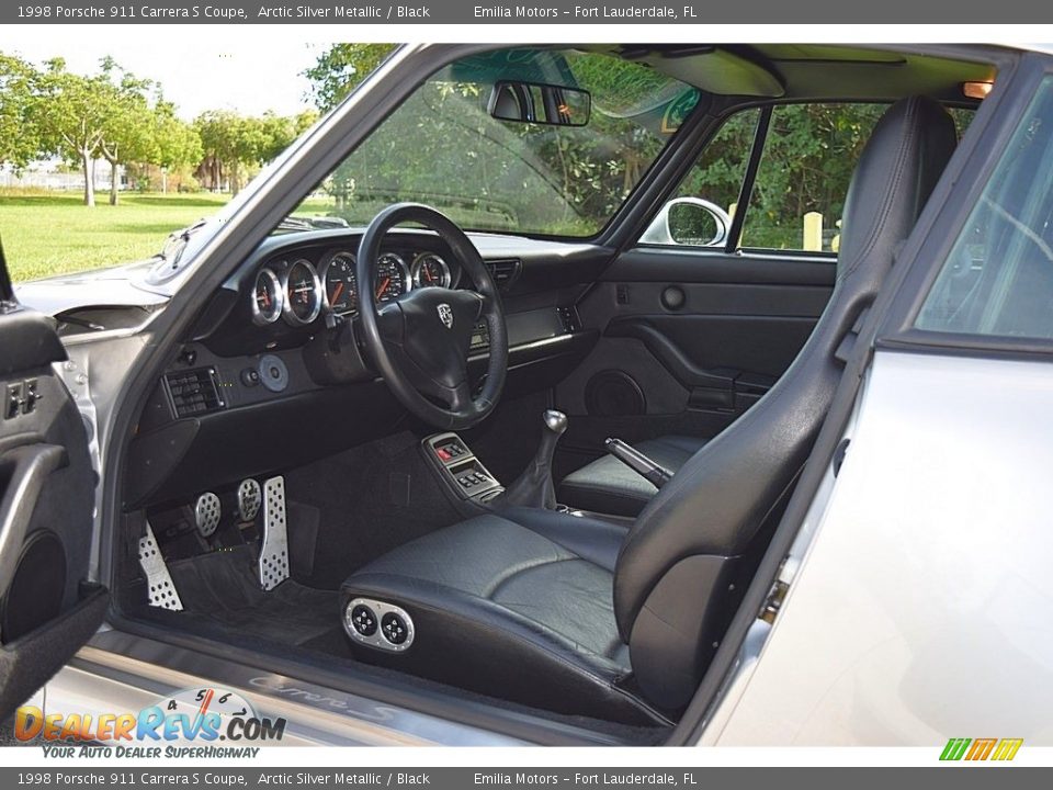 Front Seat of 1998 Porsche 911 Carrera S Coupe Photo #29