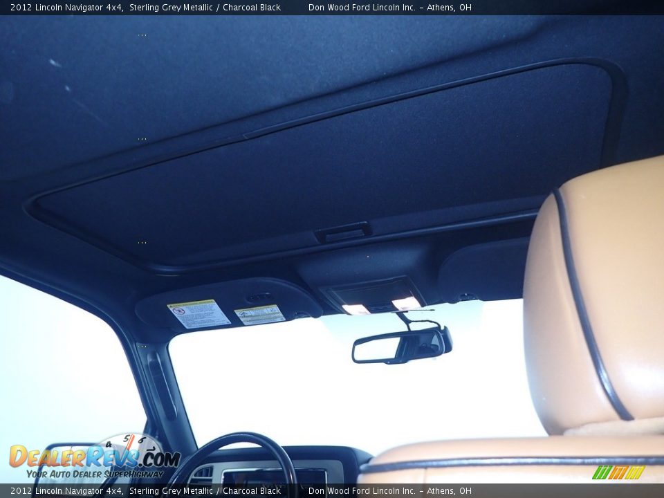 2012 Lincoln Navigator 4x4 Sterling Grey Metallic / Charcoal Black Photo #2