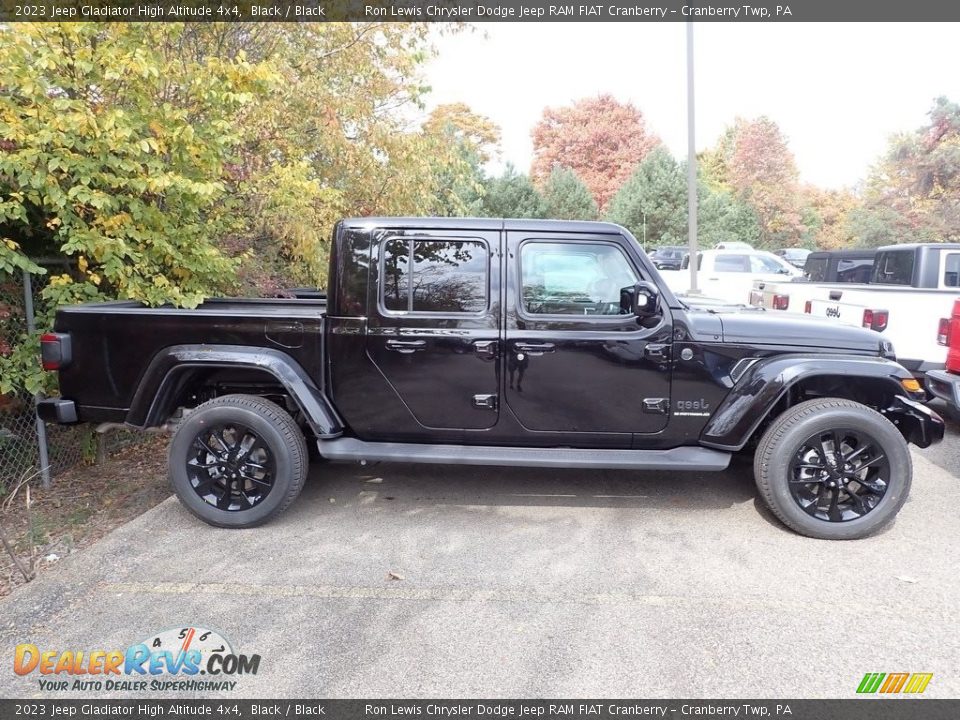 2023 Jeep Gladiator High Altitude 4x4 Black / Black Photo #3