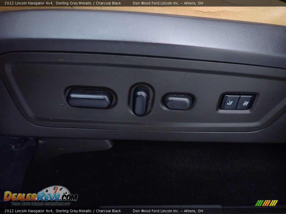 2012 Lincoln Navigator 4x4 Sterling Grey Metallic / Charcoal Black Photo #20