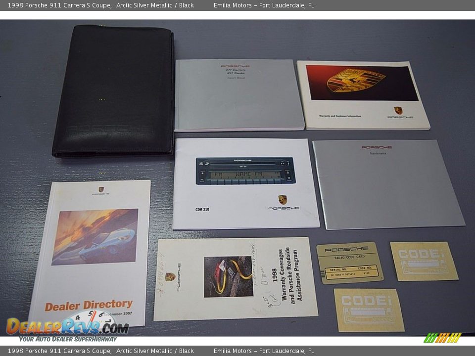 Books/Manuals of 1998 Porsche 911 Carrera S Coupe Photo #92