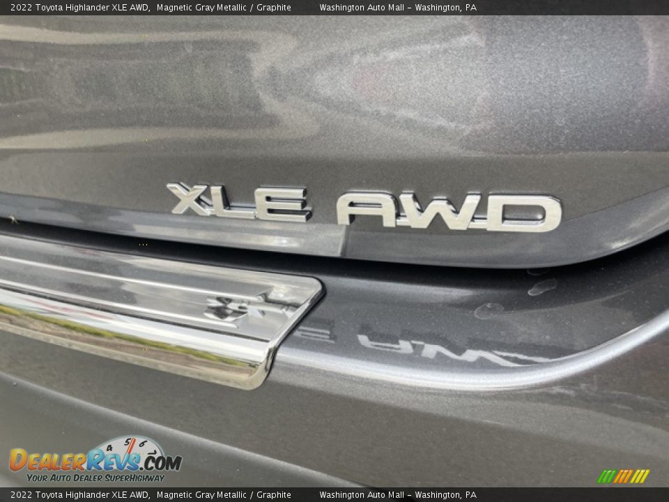 2022 Toyota Highlander XLE AWD Logo Photo #29