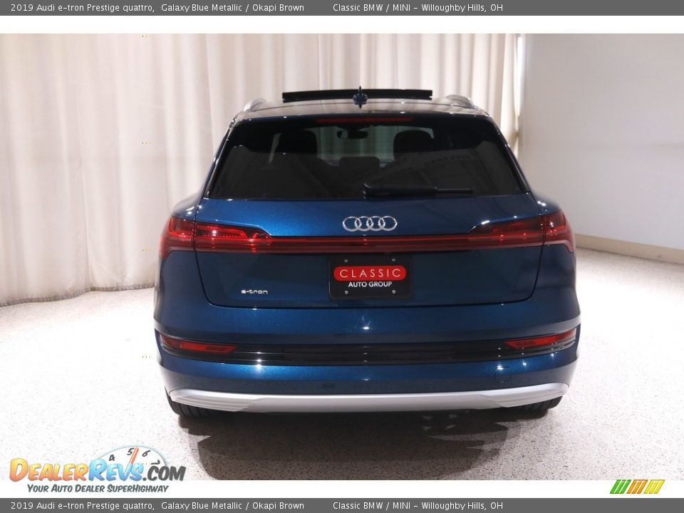 2019 Audi e-tron Prestige quattro Galaxy Blue Metallic / Okapi Brown Photo #24