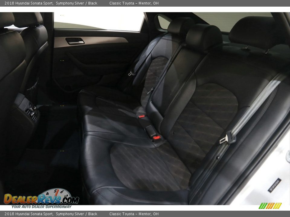 2018 Hyundai Sonata Sport Symphony Silver / Black Photo #16