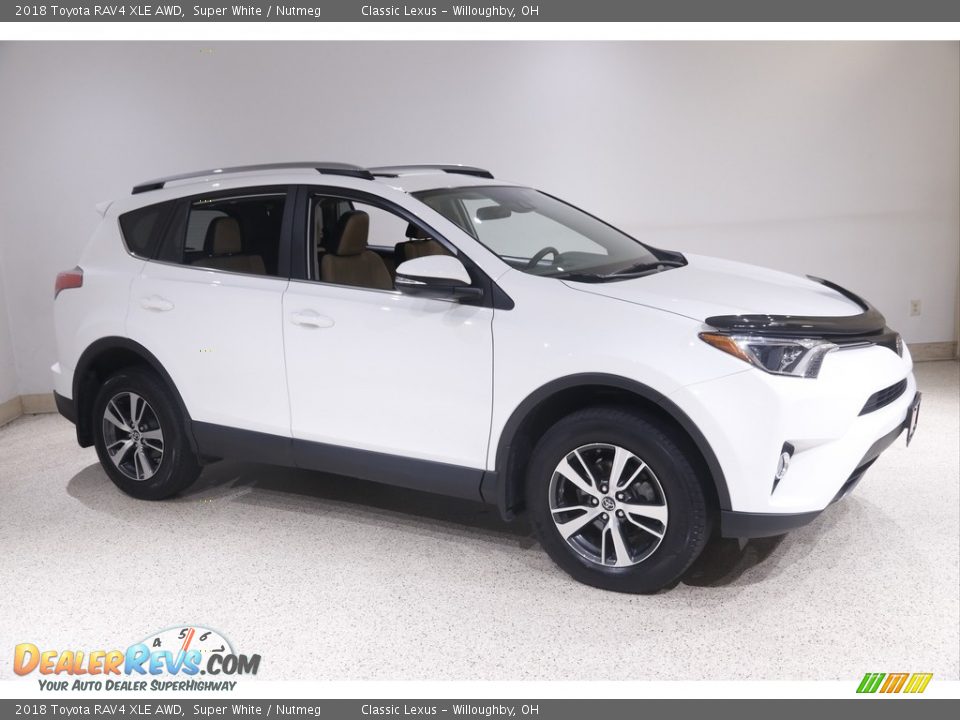 2018 Toyota RAV4 XLE AWD Super White / Nutmeg Photo #1