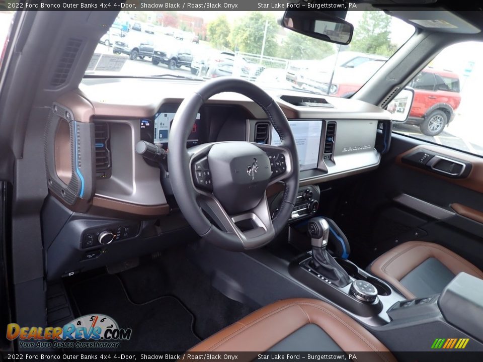 Dashboard of 2022 Ford Bronco Outer Banks 4x4 4-Door Photo #15