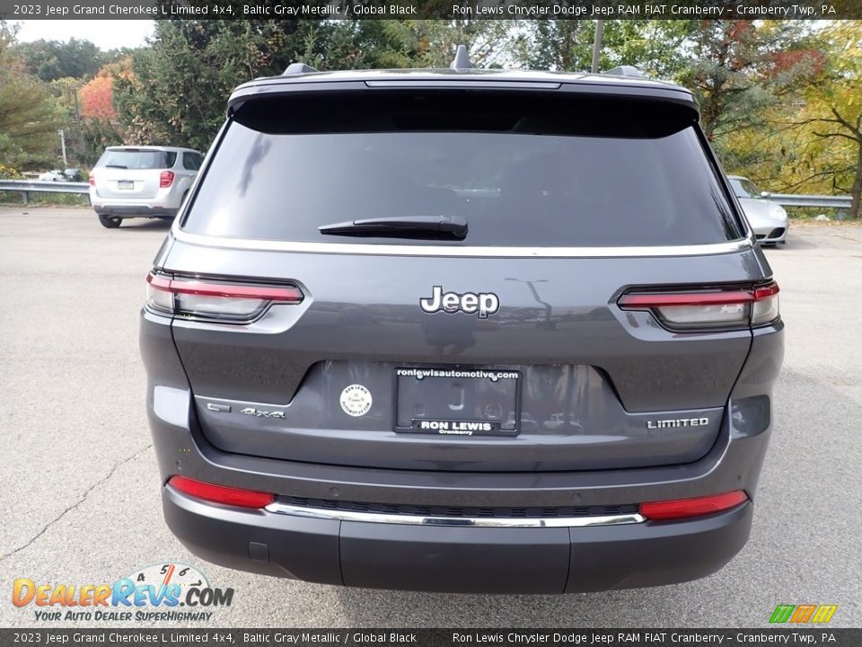 2023 Jeep Grand Cherokee L Limited 4x4 Baltic Gray Metallic / Global Black Photo #4