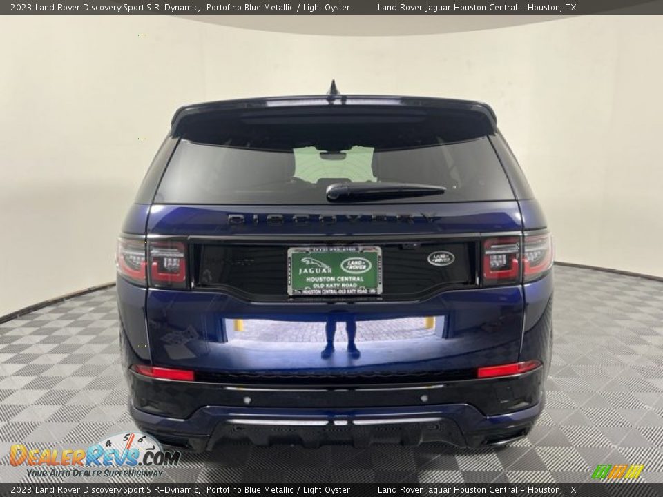 2023 Land Rover Discovery Sport S R-Dynamic Portofino Blue Metallic / Light Oyster Photo #7