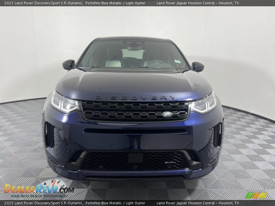 2023 Land Rover Discovery Sport S R-Dynamic Portofino Blue Metallic / Light Oyster Photo #8