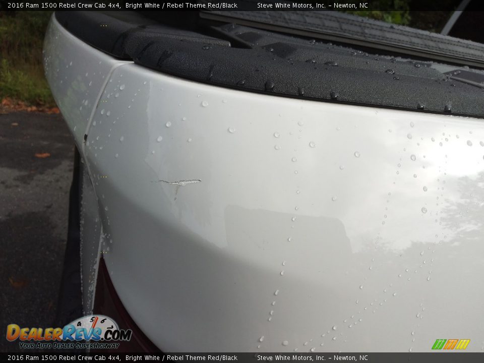 2016 Ram 1500 Rebel Crew Cab 4x4 Bright White / Rebel Theme Red/Black Photo #9