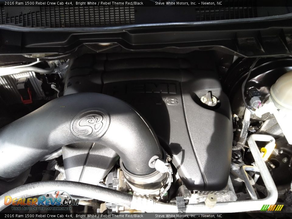 2016 Ram 1500 Rebel Crew Cab 4x4 Bright White / Rebel Theme Red/Black Photo #17