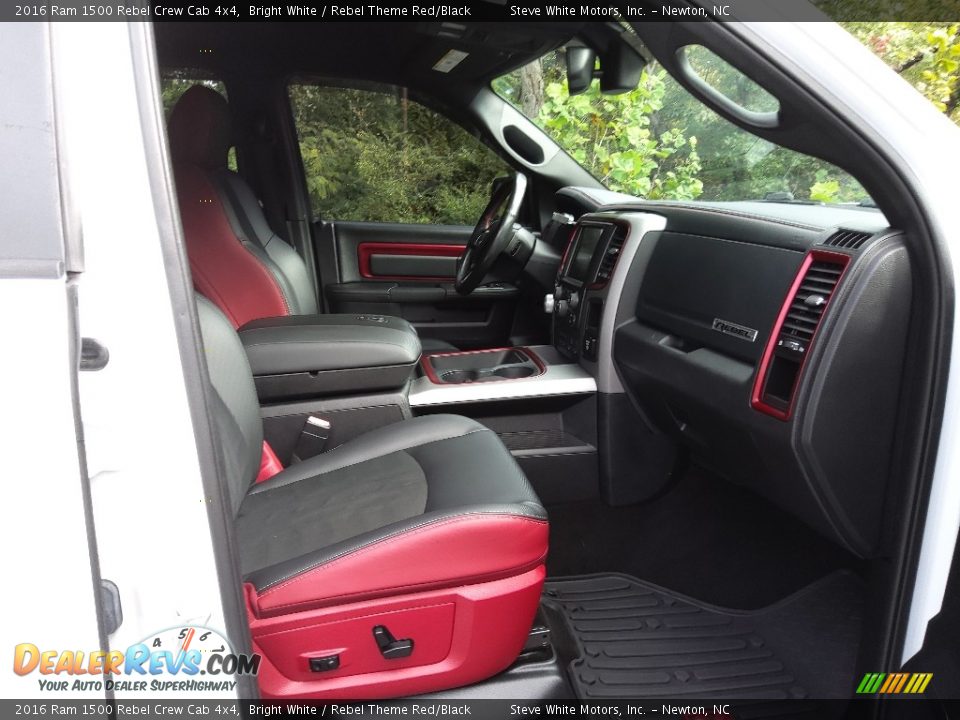2016 Ram 1500 Rebel Crew Cab 4x4 Bright White / Rebel Theme Red/Black Photo #26