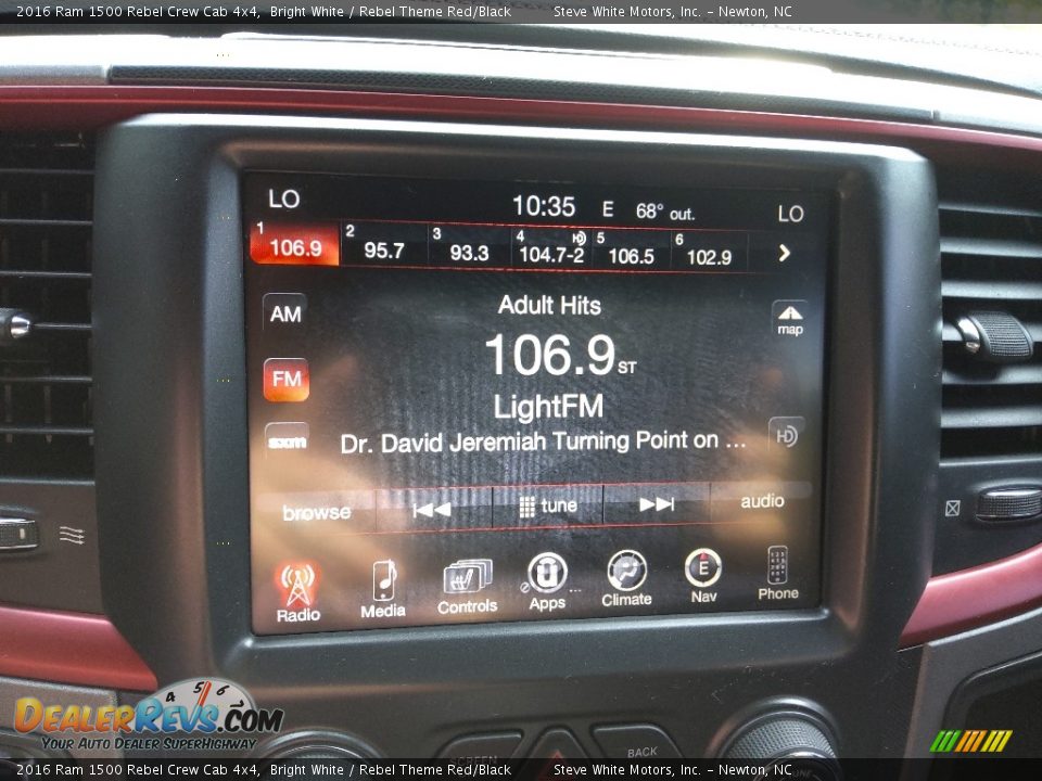 2016 Ram 1500 Rebel Crew Cab 4x4 Bright White / Rebel Theme Red/Black Photo #32