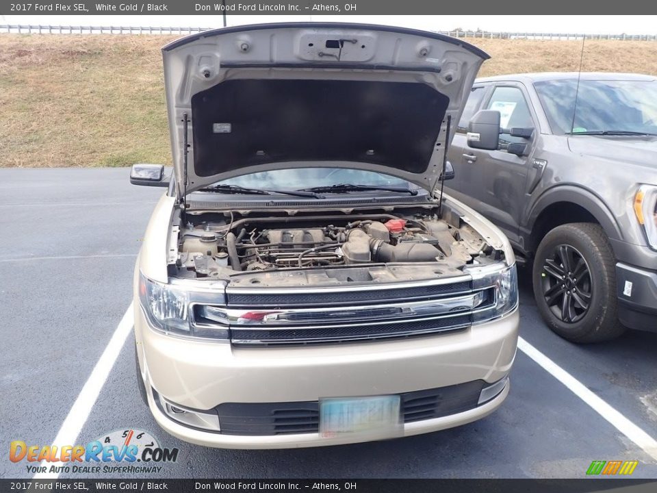 2017 Ford Flex SEL White Gold / Black Photo #3