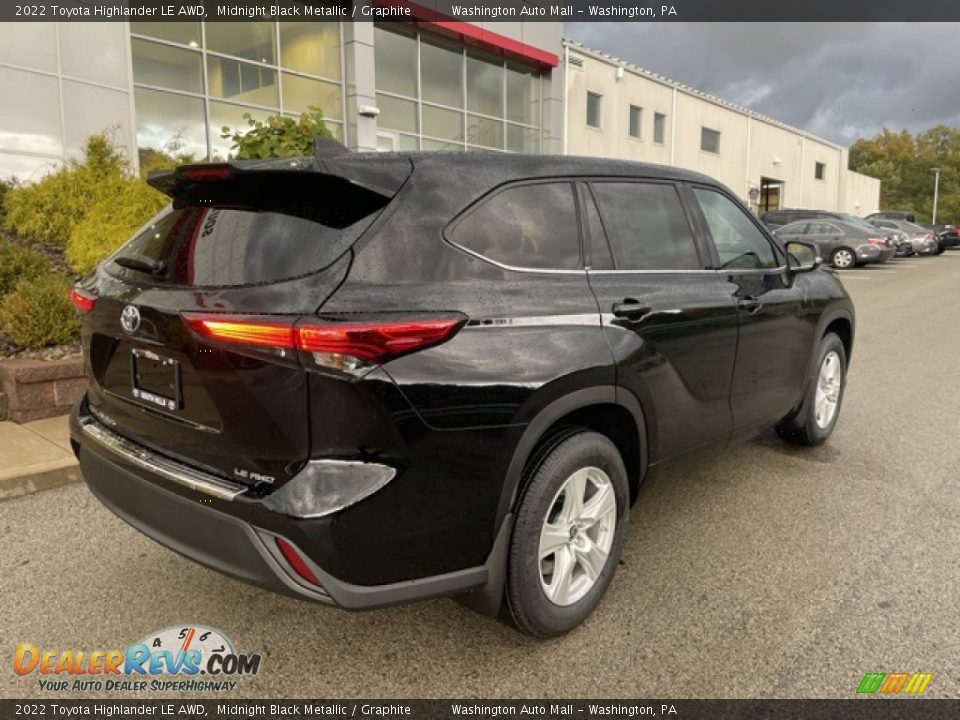 2022 Toyota Highlander LE AWD Midnight Black Metallic / Graphite Photo #7