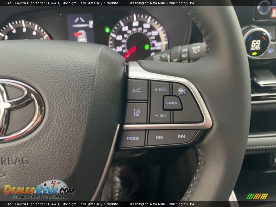 2022 Toyota Highlander LE AWD Steering Wheel Photo #19
