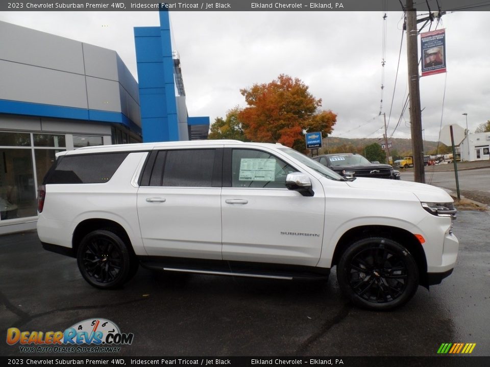 2023 Chevrolet Suburban Premier 4WD Iridescent Pearl Tricoat / Jet Black Photo #3