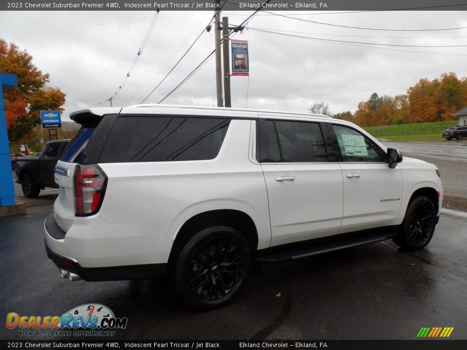 2023 Chevrolet Suburban Premier 4WD Iridescent Pearl Tricoat / Jet Black Photo #5